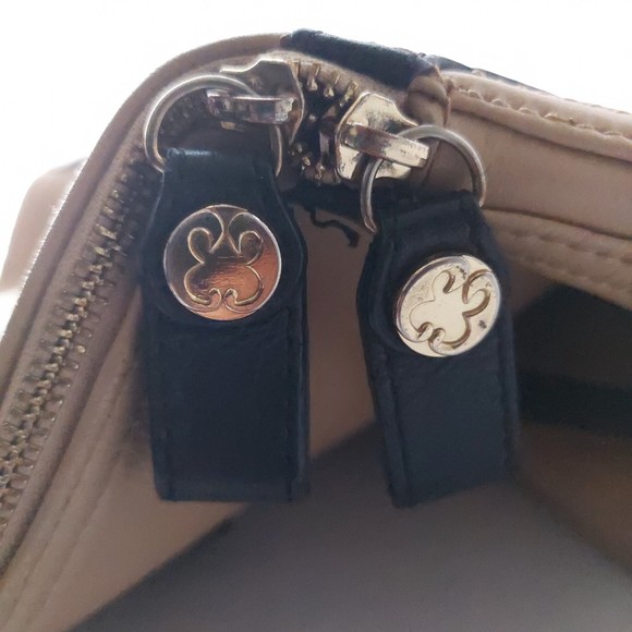 Emma Fox Tan and Black Leather Weekender Bag - Picture 8 of 16